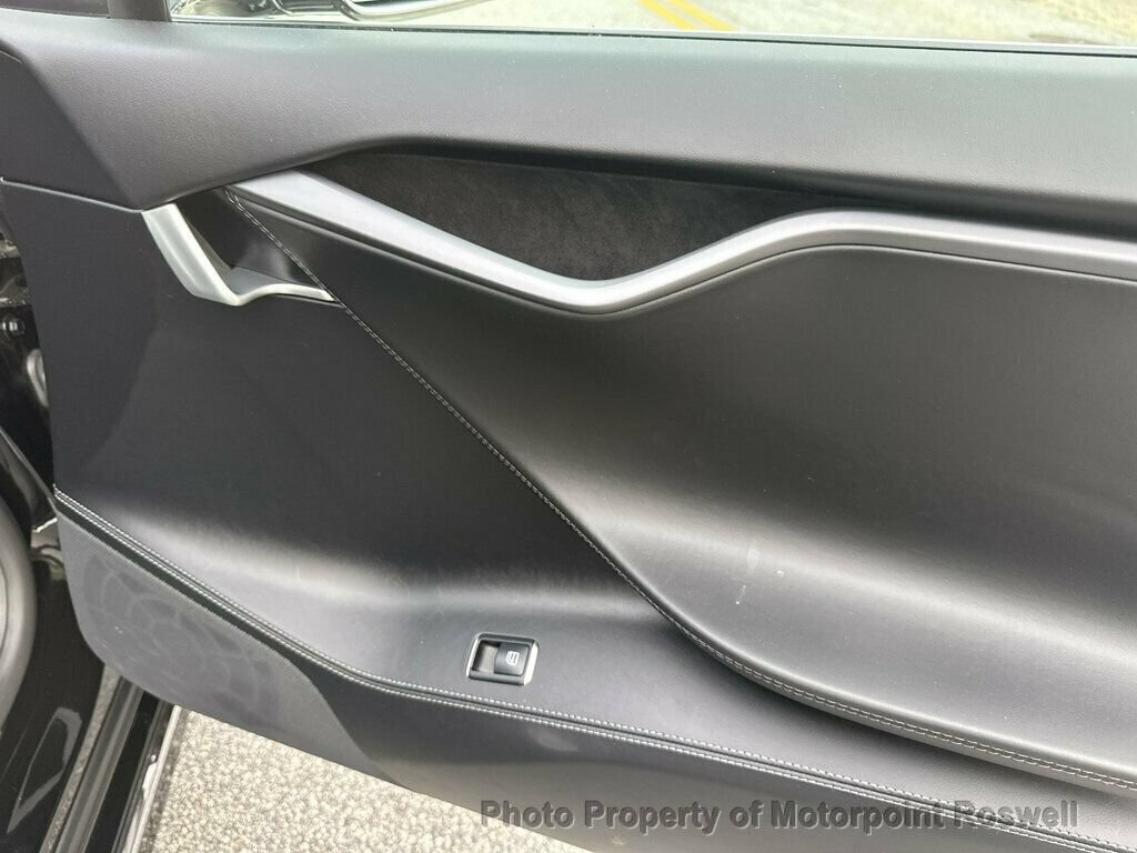 Used 2019 Tesla Model S AWD image 22