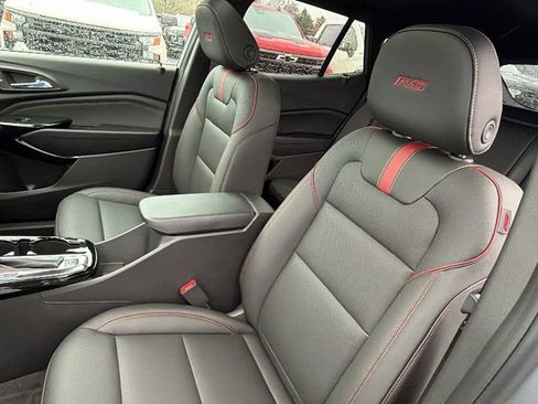 New 2026 Chevrolet Trax RS w/ Sunroof Package image 14