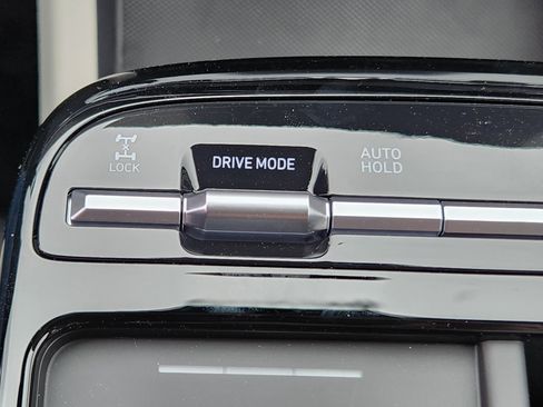 New 2026 Hyundai Tucson Limited AWD/4WD image 32