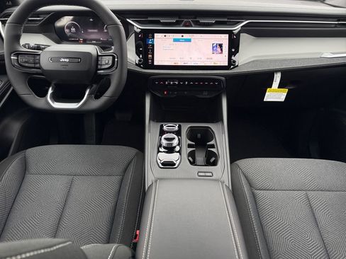 New 2026 Jeep Cherokee Laredo AWD/4WD image 10