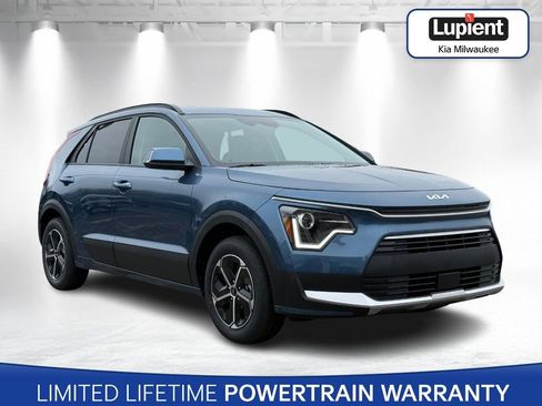 New 2026 Kia Niro EX image 1