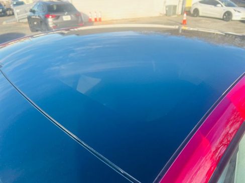 Used 2021 Tesla Model Y Performance image 9