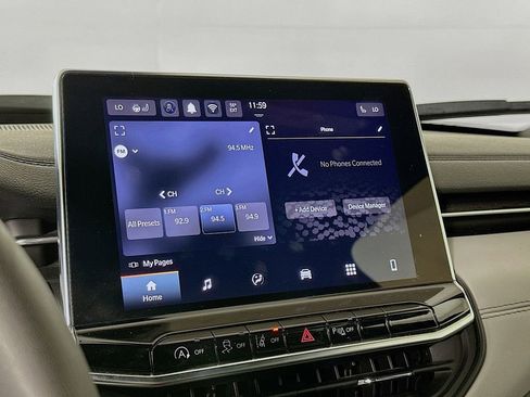 Certified 2025 Jeep Compass Limited AWD/4WD image 23