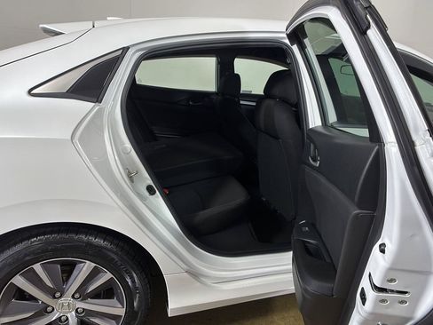 Used 2020 Honda Civic LX image 17