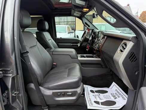 Used 2016 Ford F350 Lariat w/ Lariat Ultimate Package image 15