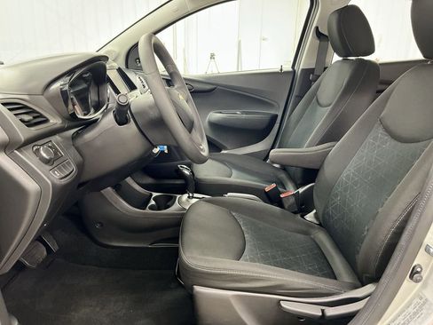 Used 2022 Chevrolet Spark LS image 18