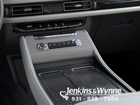 New 2026 Lincoln Aviator Reserve AWD/4WD image 15