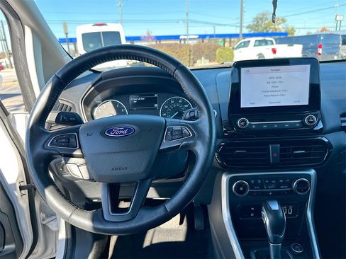 Certified 2021 Ford EcoSport Titanium image 18