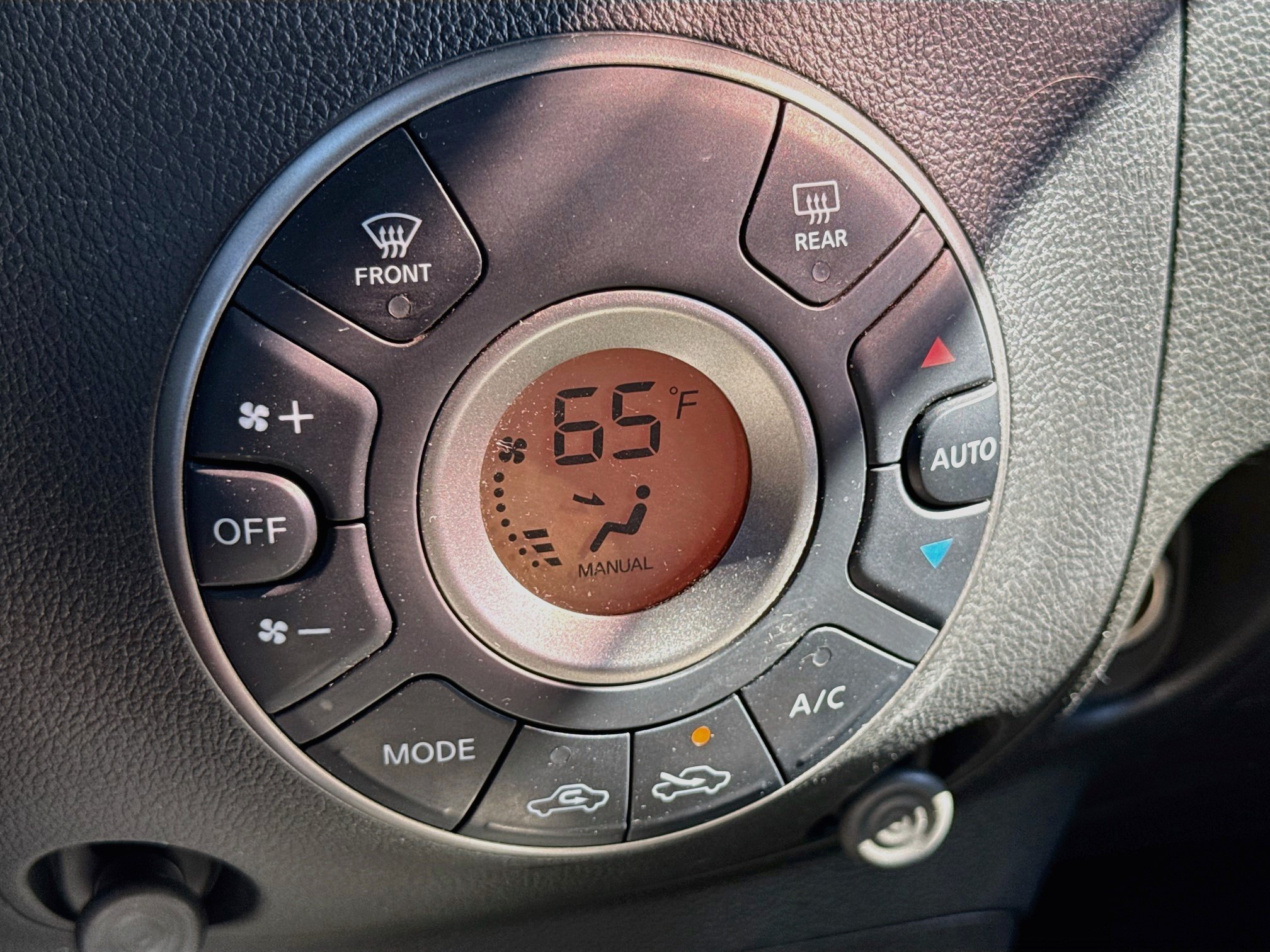 Used 2009 Nissan Cube 1.8 SL w/ SL Preferred Pkg FWD image 17