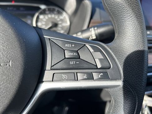 Used 2024 Nissan Altima 2.5 SV image 19