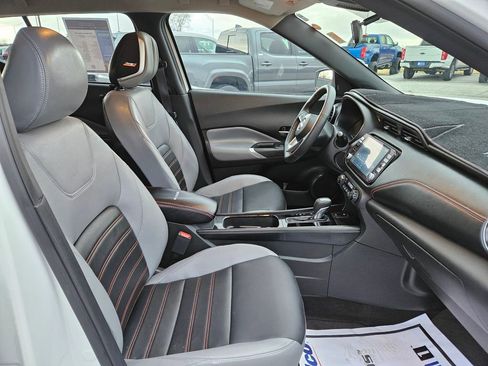 Used 2023 Nissan Kicks SR w/ SR Premium Package image 32