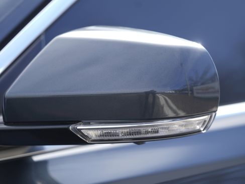 Used 2022 Cadillac CT4 Premium Luxury image 36