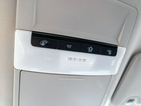 Used 2025 Nissan Altima 2.5 SV FWD image 26