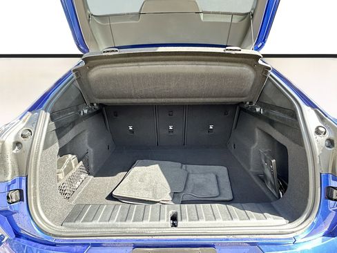 Certified 2025 BMW X2 M35i w/ Premium Package image 27