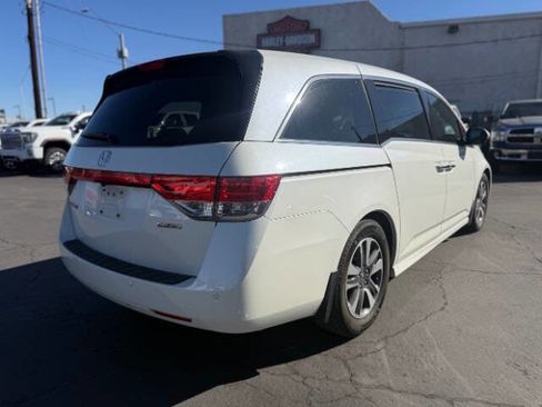 Used 2015 Honda Odyssey Touring image 4