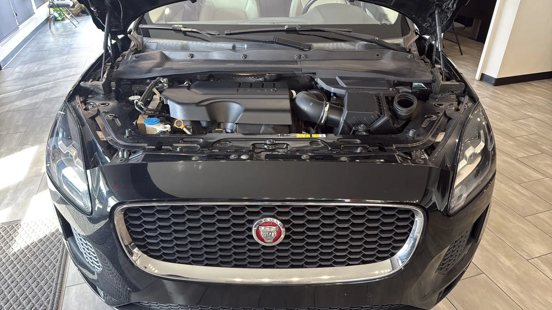 Used 2020 Jaguar E-PACE AWD/4WD image 48