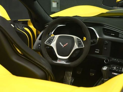 Used 2017 Chevrolet Corvette Z06 RWD image 36