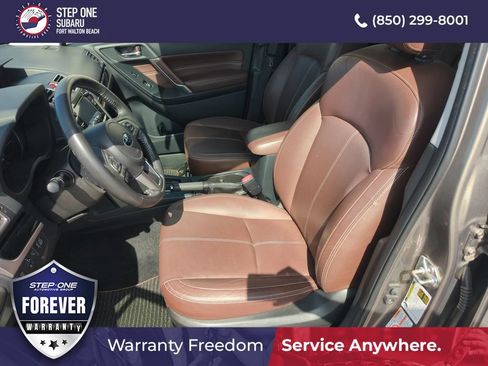 Used 2017 Subaru Forester 2.5i Touring AWD/4WD image 12
