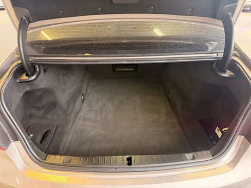 Used 2016 BMW 750i xDrive image 19