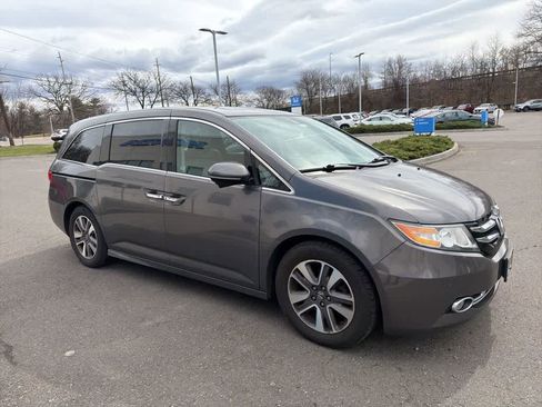 Used 2014 Honda Odyssey Touring image 18