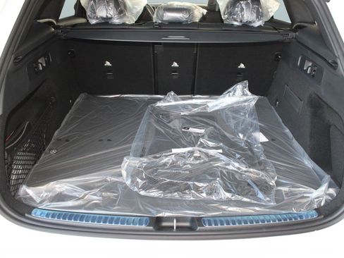 Used 2026 Mercedes-Benz GLC 300 image 31