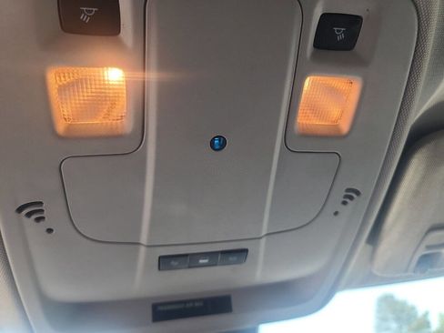 Used 2016 Chevrolet Malibu LTZ image 17