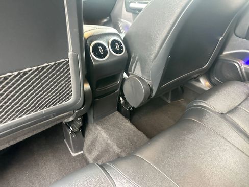 Used 2025 Mercedes-Benz GLA 250 4MATIC image 24