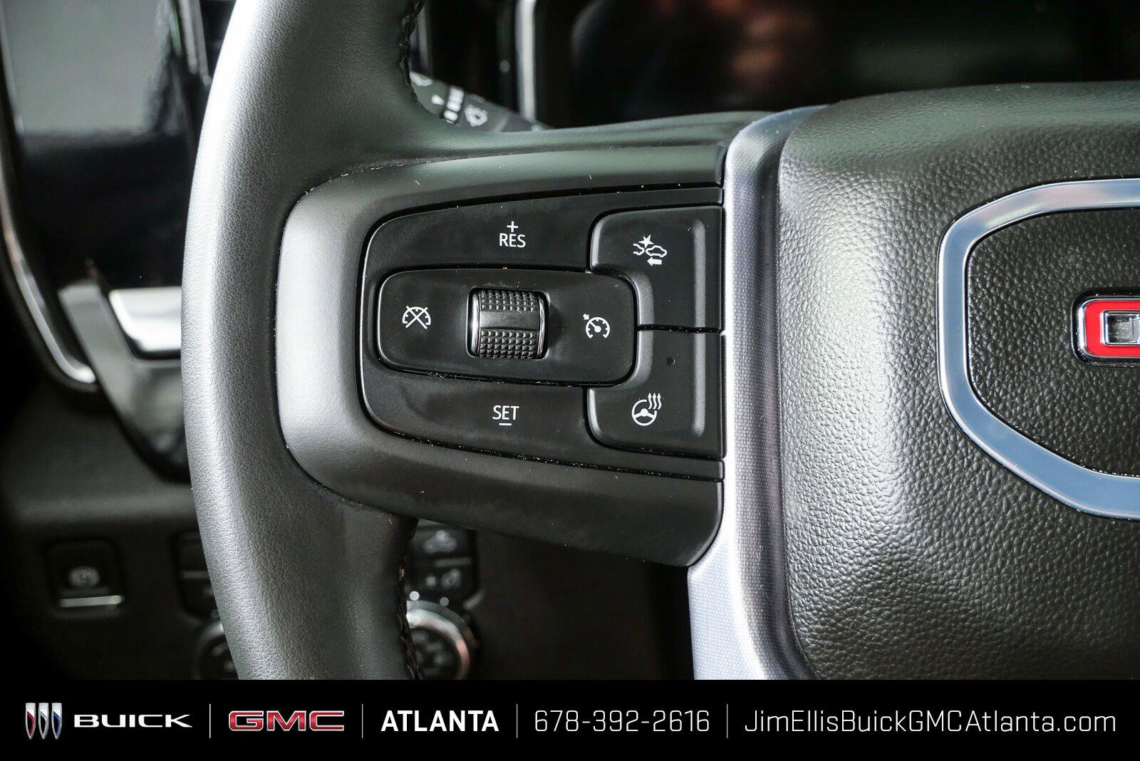 Used 2026 GMC Sierra 1500 SLT AWD/4WD image 10