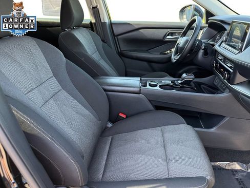 Certified 2025 Nissan Rogue SV AWD/4WD image 15