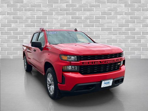 Used 2020 Chevrolet Silverado 1500 Custom w/ Custom Value Package AWD/4WD image 6