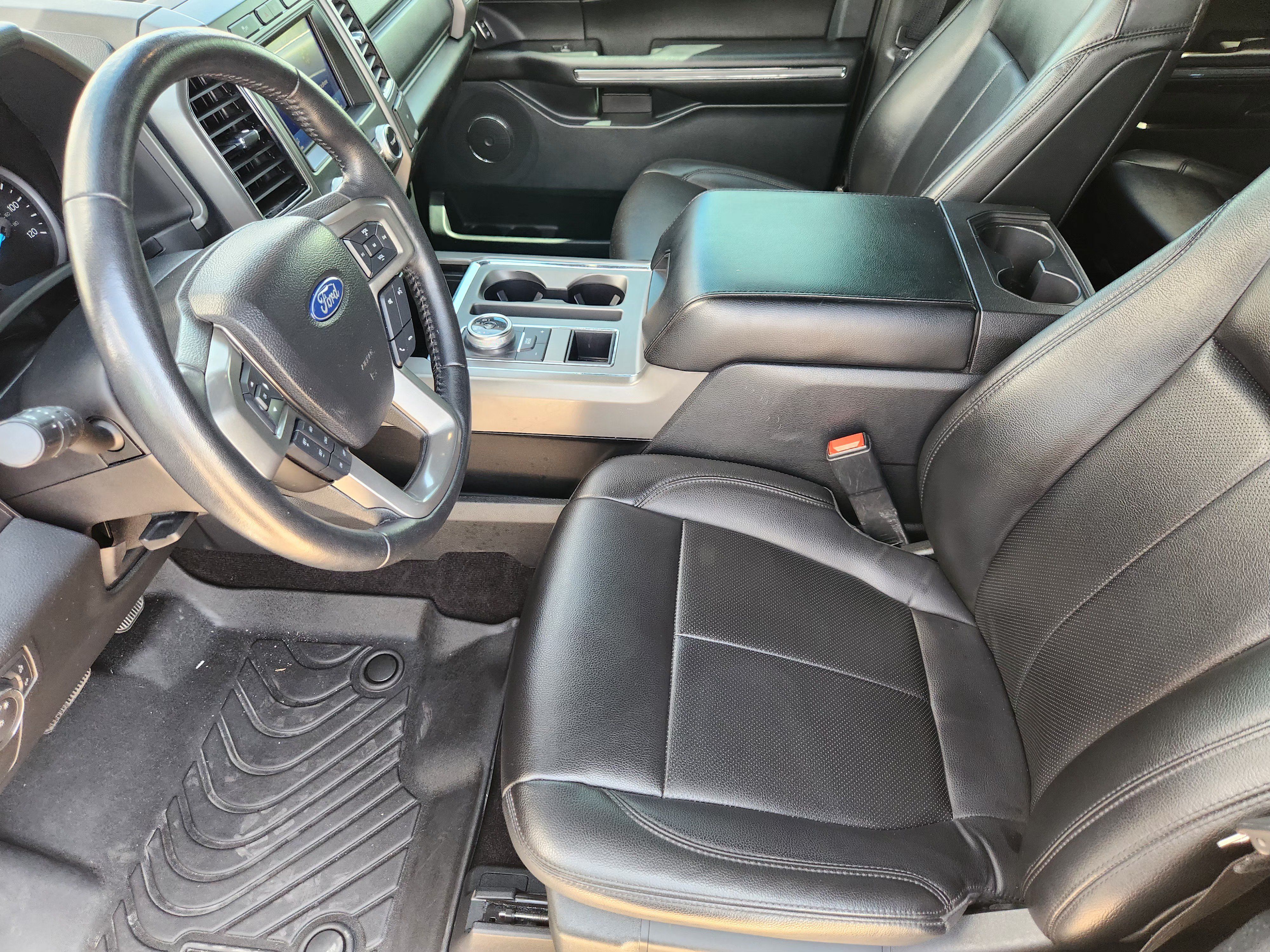 Used 2021 Ford Expedition XLT RWD image 12