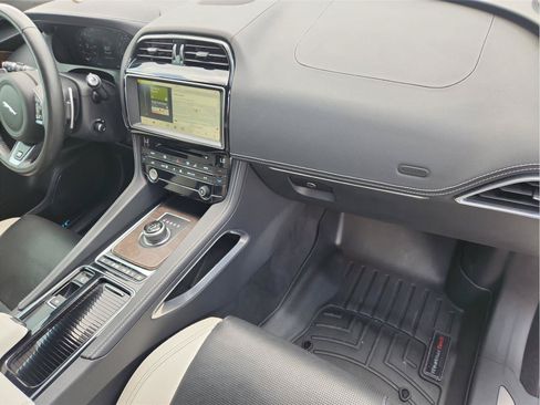 Used 2020 Jaguar F-PACE R-Sport AWD/4WD image 30