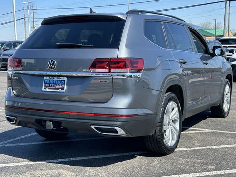 Certified 2022 Volkswagen Atlas SE image 7