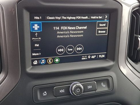 Used 2022 Chevrolet Silverado 1500 Custom w/ Rally Edition image 17