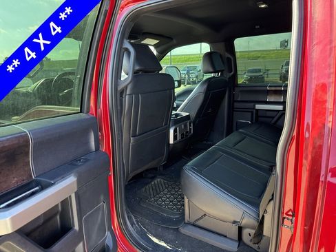 Used 2022 Ford F250 Lariat w/ Lariat Value Package image 7