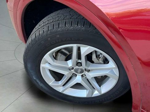 Used 2019 Audi Q5 2.0T Premium image 35