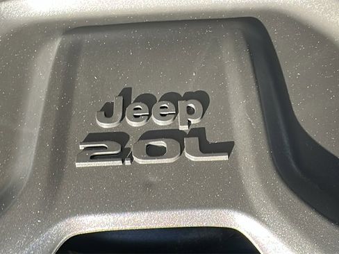 Used 2025 Jeep Wrangler Unlimited Sahara image 34