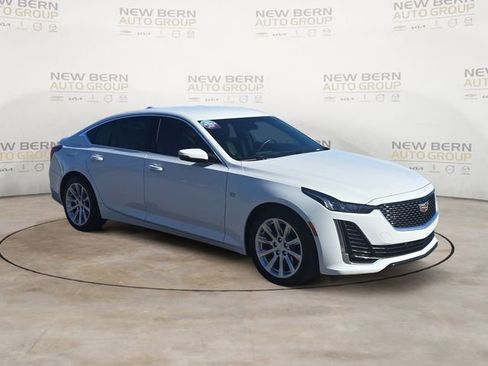 Used 2022 Cadillac CT5 Luxury w/ Cold Weather Package RWD image 7