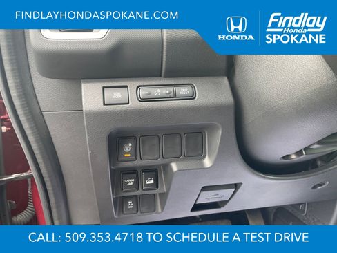 Used 2022 Nissan Frontier SV w/ Technology Package image 8