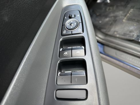 Used 2021 Hyundai Santa Fe SE FWD image 17