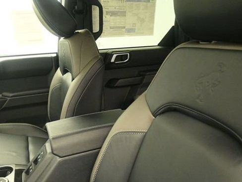 New 2026 Ford Bronco Outer Banks w/ Sasquatch Package AWD/4WD image 20