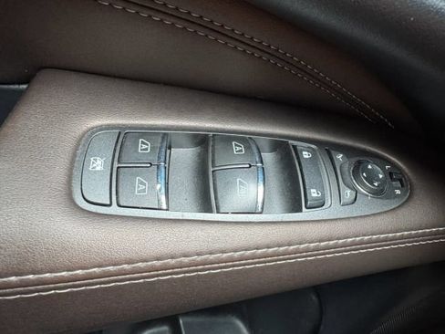 Used 2019 INFINITI QX60 Luxe w/ Essential Package AWD/4WD image 12