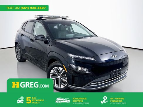 Used 2023 Hyundai Kona SE w/ Cargo Package image 1