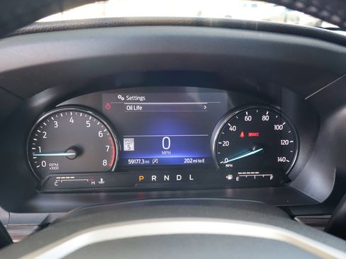 Used 2022 Ford Explorer Limited RWD image 17