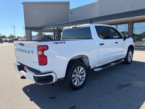 Used 2022 Chevrolet Silverado 1500 Custom AWD/4WD image 6