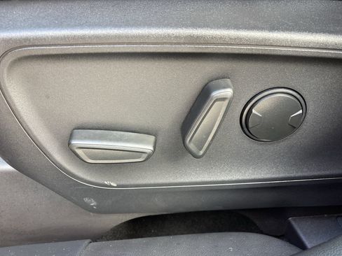 Used 2024 Ford Escape ST-Line Elite w/ Premium Technology Package image 14