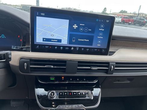 Used 2024 Lincoln Corsair Grand Touring w/ Equipment Group 301A image 15