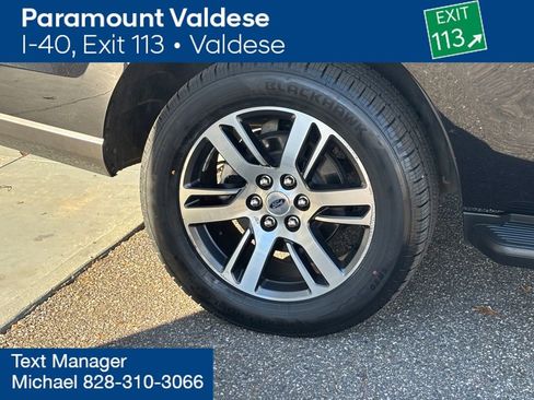 Used 2024 Ford Expedition Limited image 28