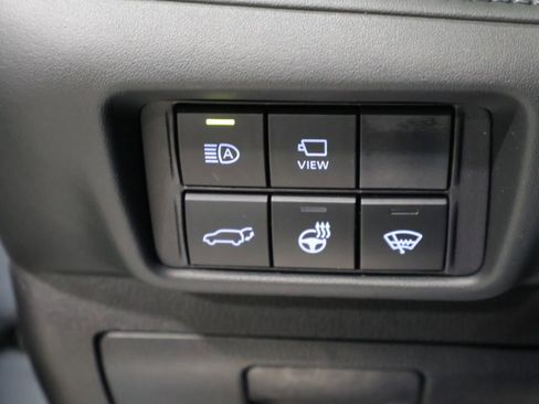 Used 2020 Toyota Highlander Platinum AWD/4WD image 31