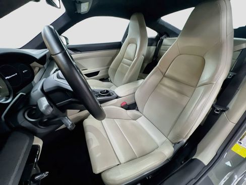 Certified 2020 Porsche 911 Carrera S RWD image 5